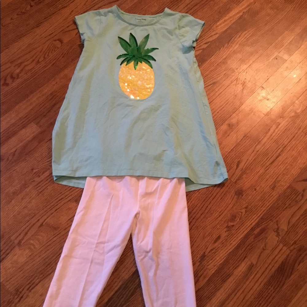 Lands End pineapple go and Old Navy Capri tights